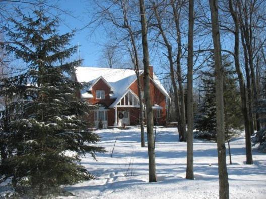 Bed and Breakfast Maple Woods à Casselman Extérieur photo
